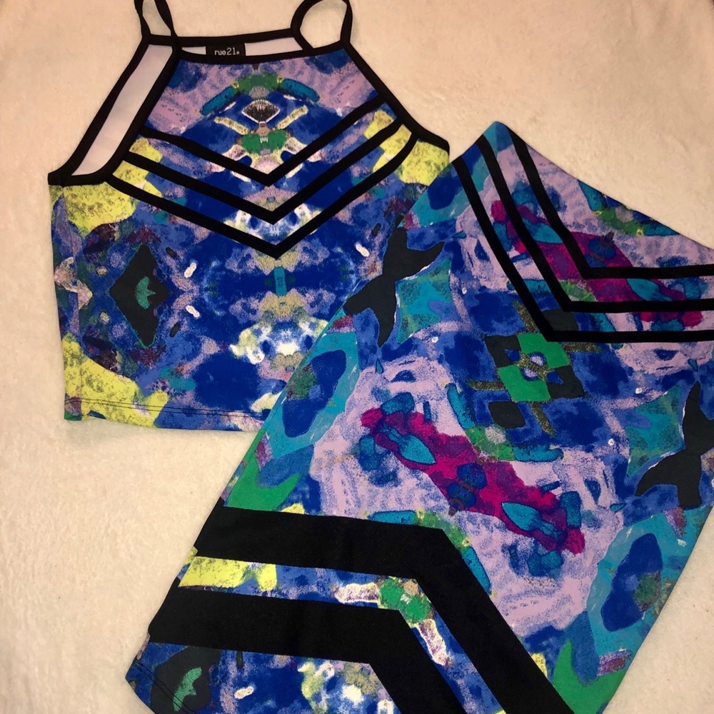 2 PIECE OUTFIT